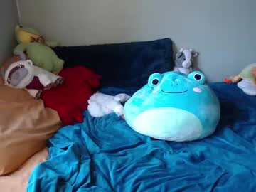 girl
        xbaby_raex cam image #1384326
