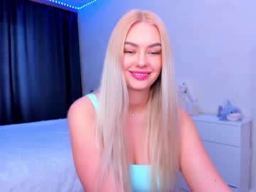 girl
        8a8y_nura cam image #991310
