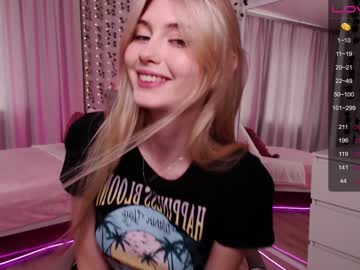 girl
        vonnalein cam image #1995956
