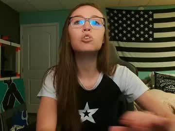 girl
        anabelleleigh cam image #6101831