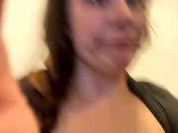 couple
        feeldiscipline cam image #2964057