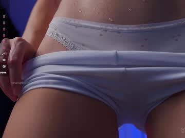 girl
        lucie_beltran cam image #6046347