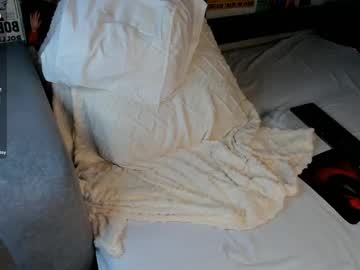girl
        flirtykitty_ cam image #6433692
