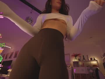 girl
        hannahjames710 cam image #5388011