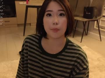 girl
        kimi_kay cam image #3967386
