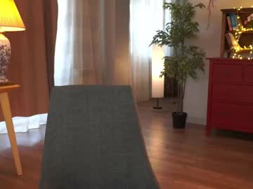 girl
        blissdilley cam image #6795913
