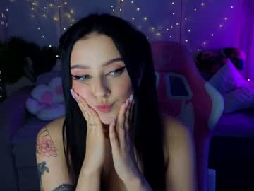 girl
        agara_romen cam image #4770065