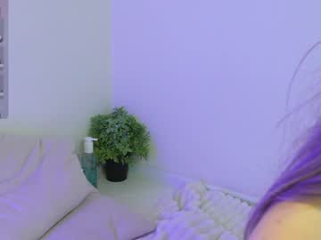 girl
        molly__meow cam image #4393158