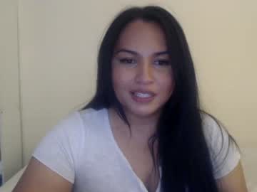 girl
        iamplutonianlust cam image #133311