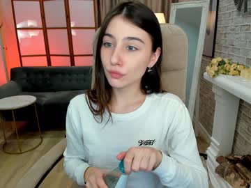 girl
        chio_rio cam image #852363