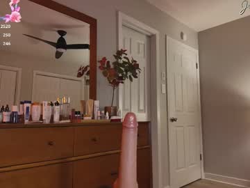 girl
        jiwon4u cam image #6428112