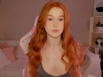 girl
        leahsthetics cam image #3719879