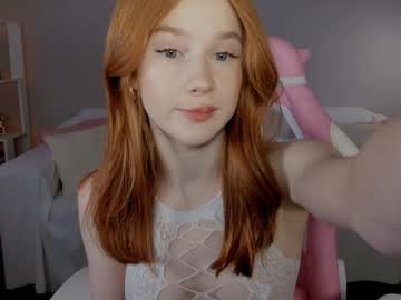 girl
        leahsthetics cam image #6722805