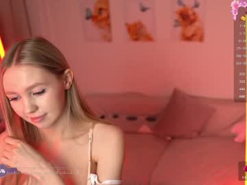 girl
        avroramy cam image #6010108