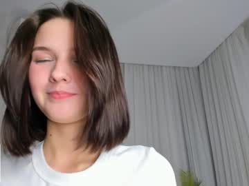 girl
        maudcouncil cam image #6396662