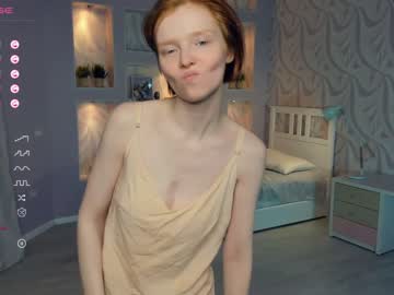 girl
        gingers_hugs cam image #3069867