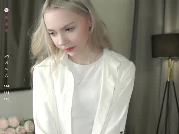 girl
        taitedutch cam image #6297193