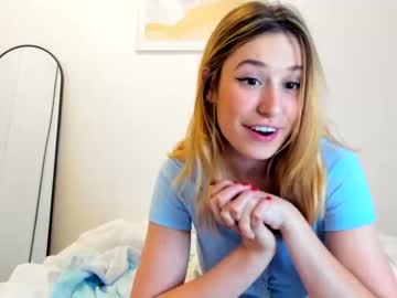 girl
        dixiethepixie cam image #1090807