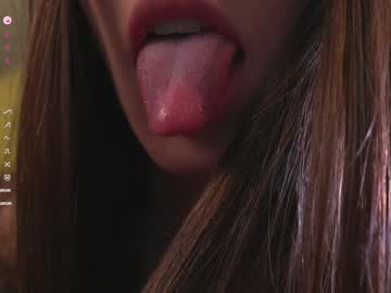 girl
        lucie_beltran cam image #6476497