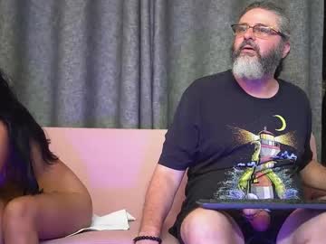 couple
        cheeseburgerjesus cam image #5238581