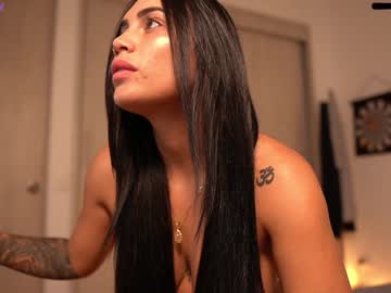 girl
        ashlyeroberts01 cam image #1152204