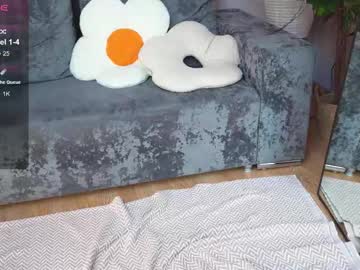 girl
        _sleepyjenny_ cam image #6501172