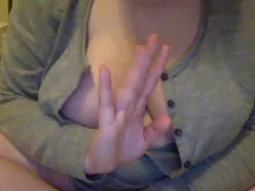 girl
        prettytitties0201 cam image #559145