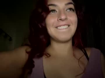 girl
        straightoutthetrailer cam image #5427609