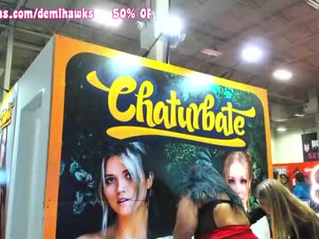 girl
        demihawks cam image #363206