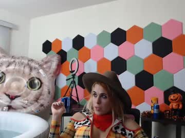 girl
        badkittycass cam image #113098