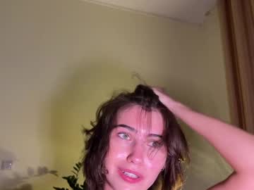 girl
        helensheaven cam image #4894925