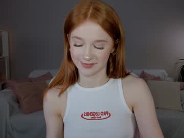 girl
        leahsthetics cam image #6356069