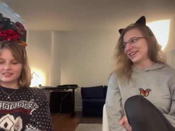girl
        lillybambus cam image #3040949