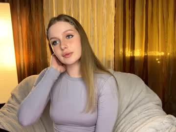 girl
        cute_siberian_girl cam image #2137576