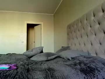 couple
        slemgem cam image #1912695