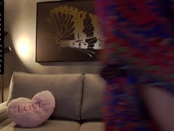 girl
        karrin cam image #2031753