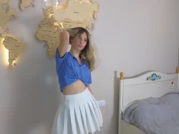 girl
        maureencantrell cam image #4833930