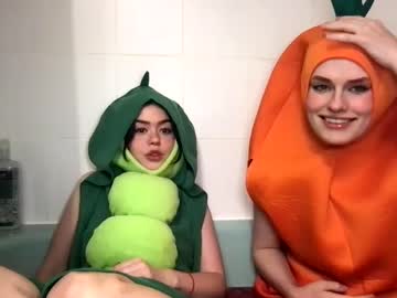 girl
        littlesugarpea cam image #1874469