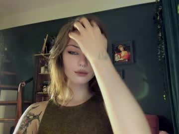 girl
        bmwm5f90 cam image #5674889