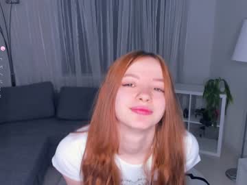 girl
        odellabowman cam image #3482351