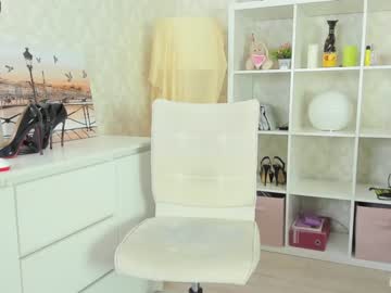 girl
        linapearl cam image #288581