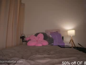 girl
        sweetkarmababy cam image #4343182