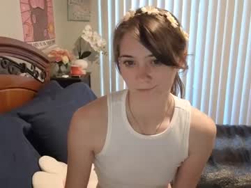 girl
        katynowhere cam image #4135906