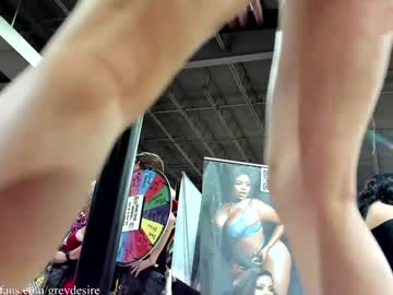 girl
        greydesire69 cam image #4479822