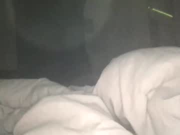 couple
        skyanddion cam image #1154675