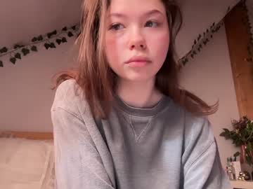 girl
        eternal_infinite cam image #3815323