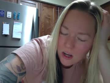girl
        inkedmaskedgirl cam image #3325335