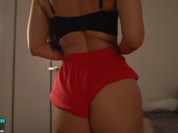 girl
        sweety_rinushka_ cam image #4972140