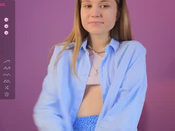 girl
        alisia_spinnet cam image #3212496