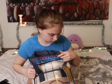 girl
        lexi_laine cam image #350038